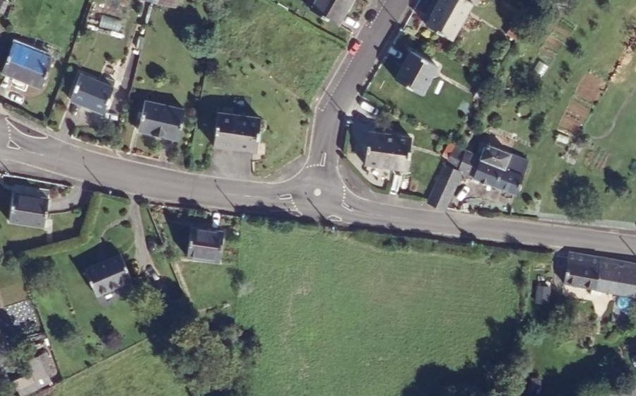 Vue aérienne du Rond-point anonyme n°40824249