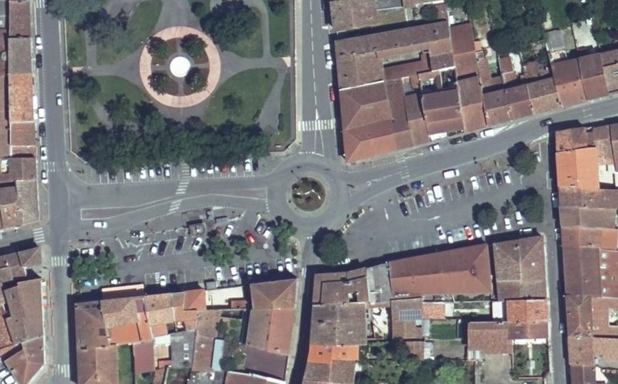 Vue aérienne du Place Henri Barbusse