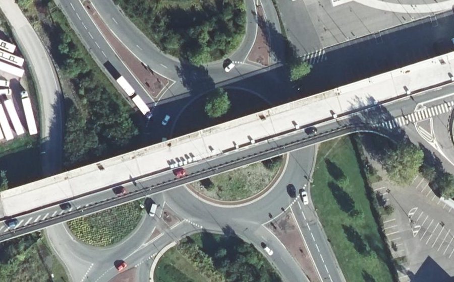 Vue aérienne du Rond-point anonyme n°4116619