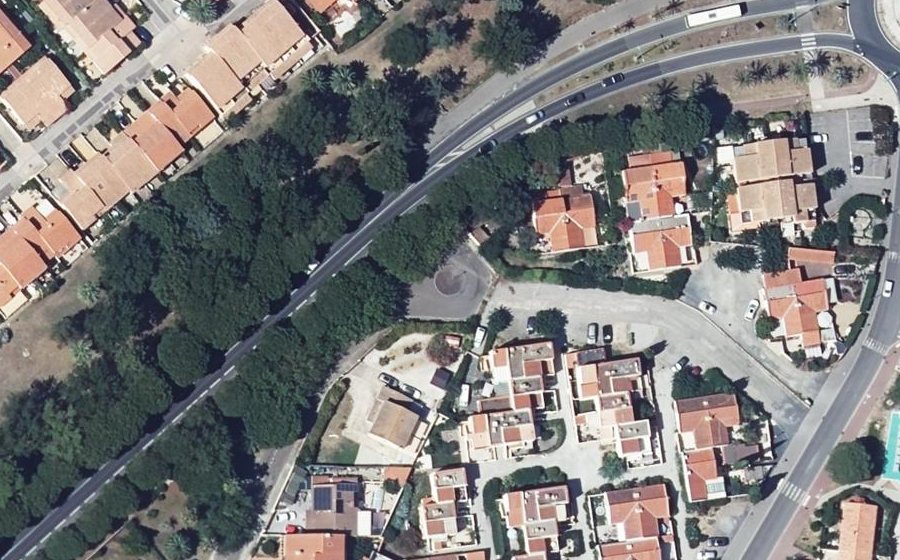 Vue aérienne du Rond-point anonyme n°41414447