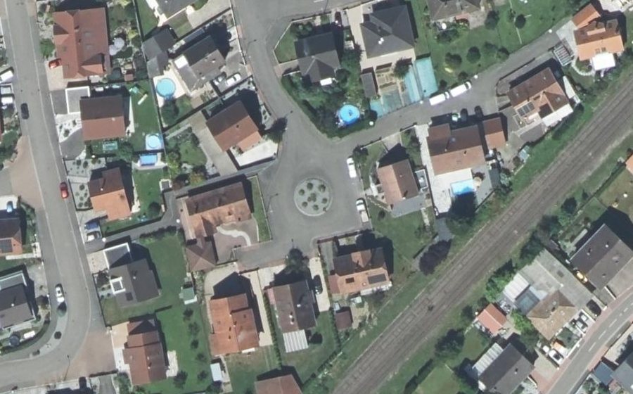 Vue aérienne du Rond-point anonyme n°41543682