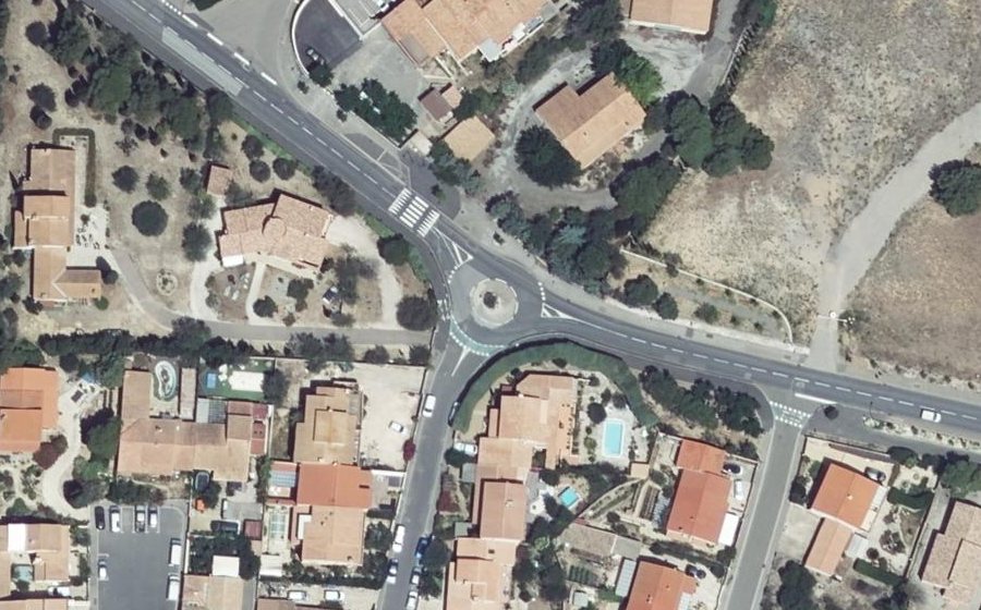 Vue aérienne du Rond-point anonyme n°41571500