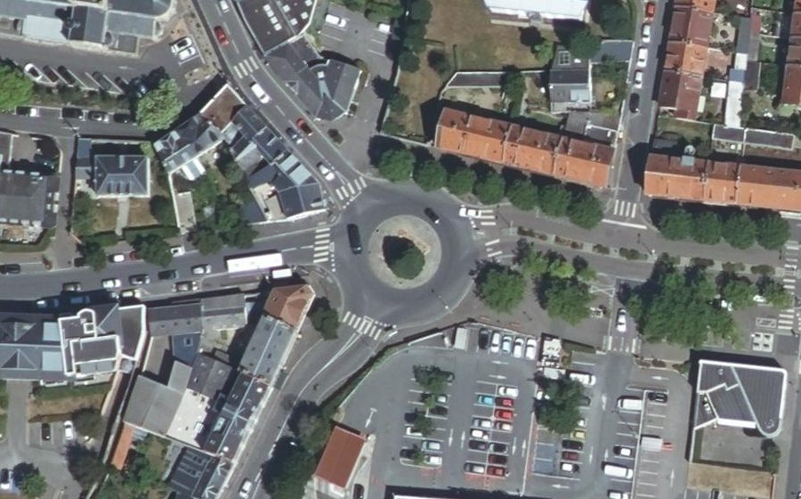 Vue aérienne du Rond-Point de la Légion d'Honneur