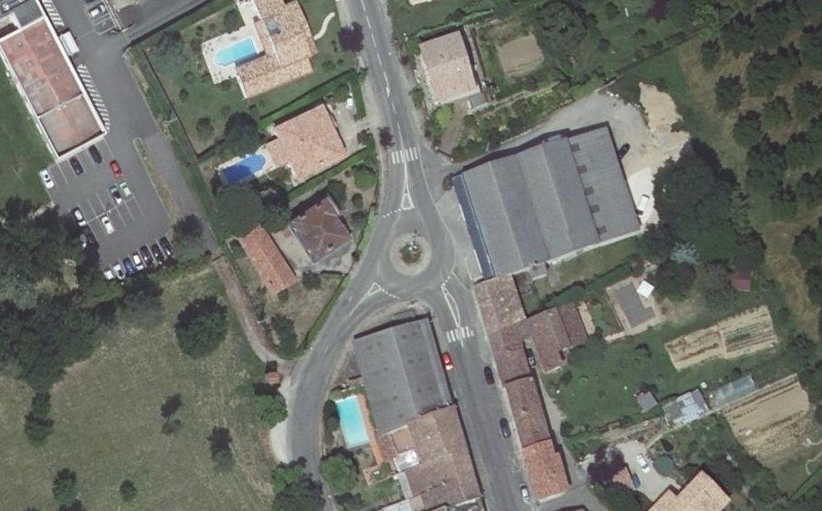 Vue aérienne du Rond-point anonyme n°42162003