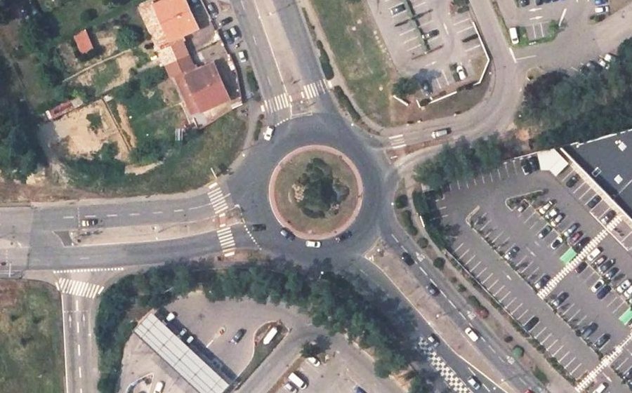Vue aérienne du Rond-point anonyme n°4231398