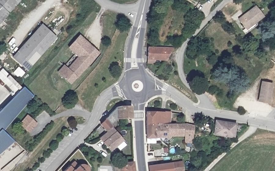 Vue aérienne du Rond-point anonyme n°4236367