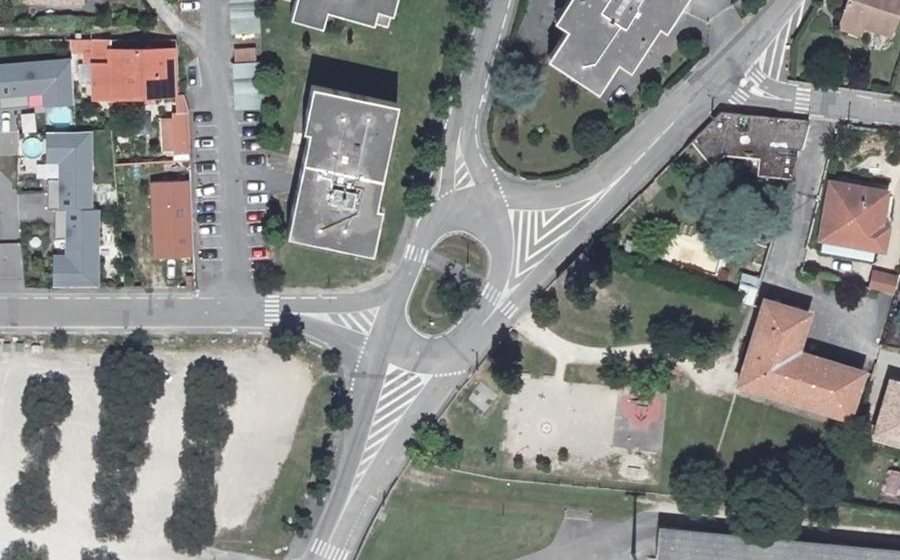 Vue aérienne du Rond-point anonyme n°4236502