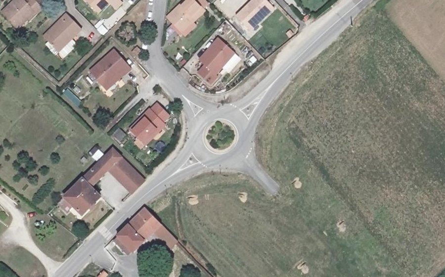 Vue aérienne du Rond-point anonyme n°4257717