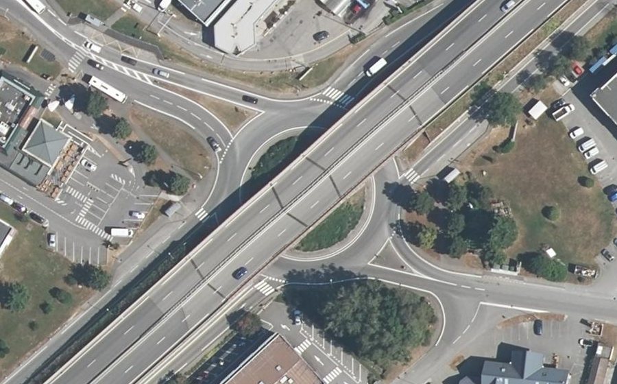 Vue aérienne du Rond-point anonyme n°4259141