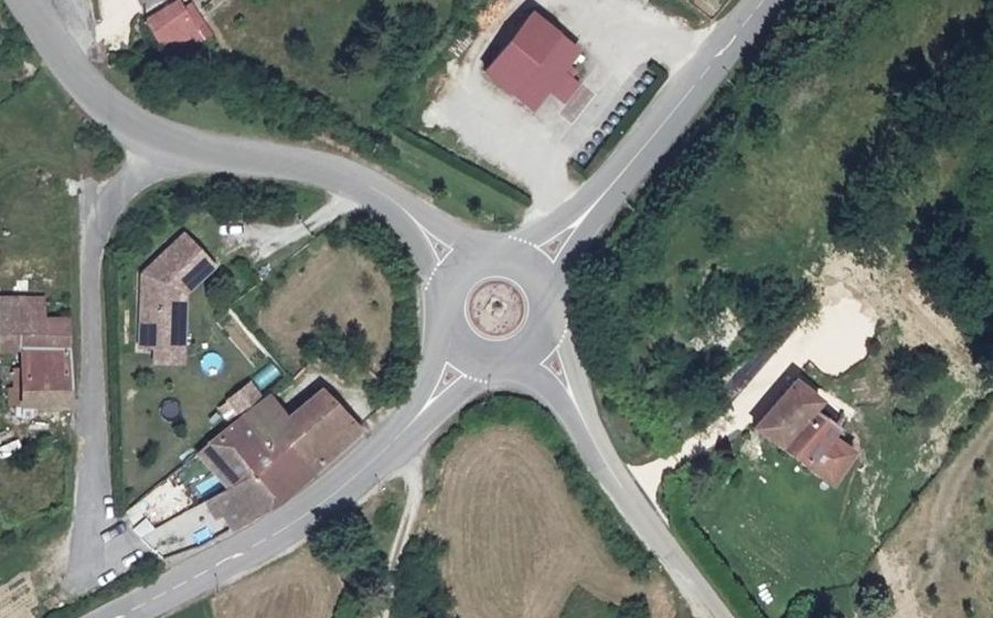 Vue aérienne du Rond-point anonyme n°4269231