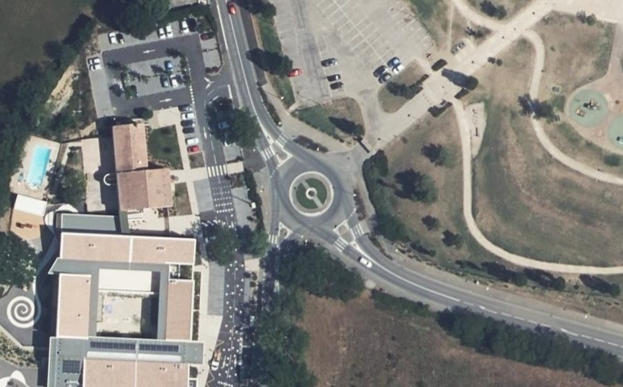 Vue aérienne du Rond-Point Coluche