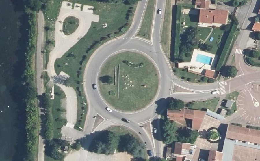 Vue aérienne du Rond-point anonyme n°4275883
