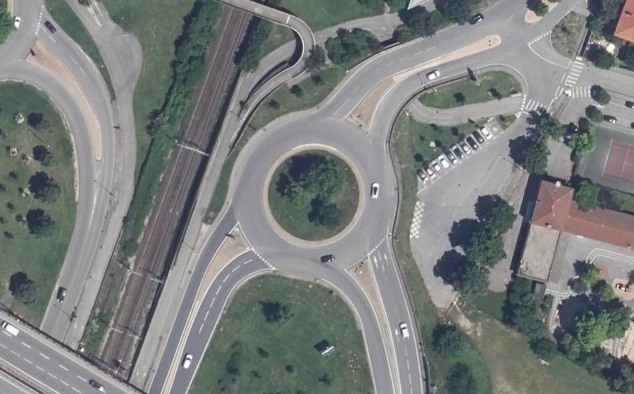 Vue aérienne du Rond-point anonyme n°4279303