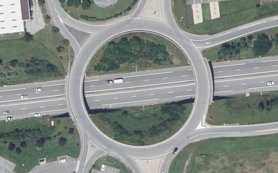 Vue aérienne du Rond-point anonyme n°4279458