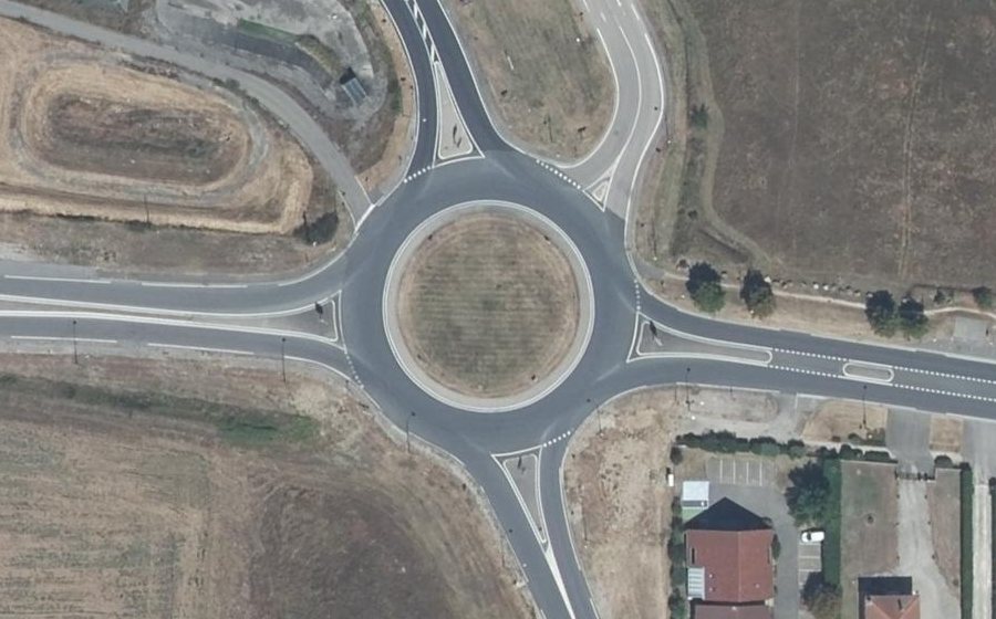 Vue aérienne du Rond-point anonyme n°4280431