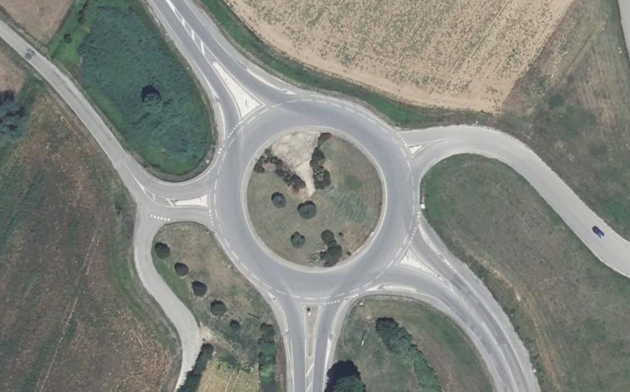 Vue aérienne du Rond-point anonyme n°4280826