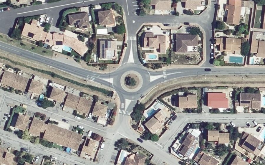 Vue aérienne du Carrefour
