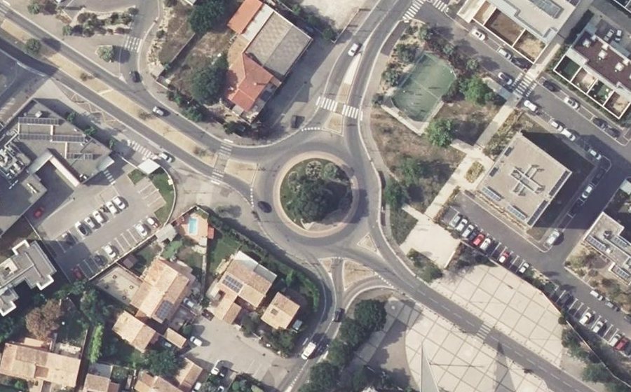 Vue aérienne du Rond Point des Médaillés Militaires
