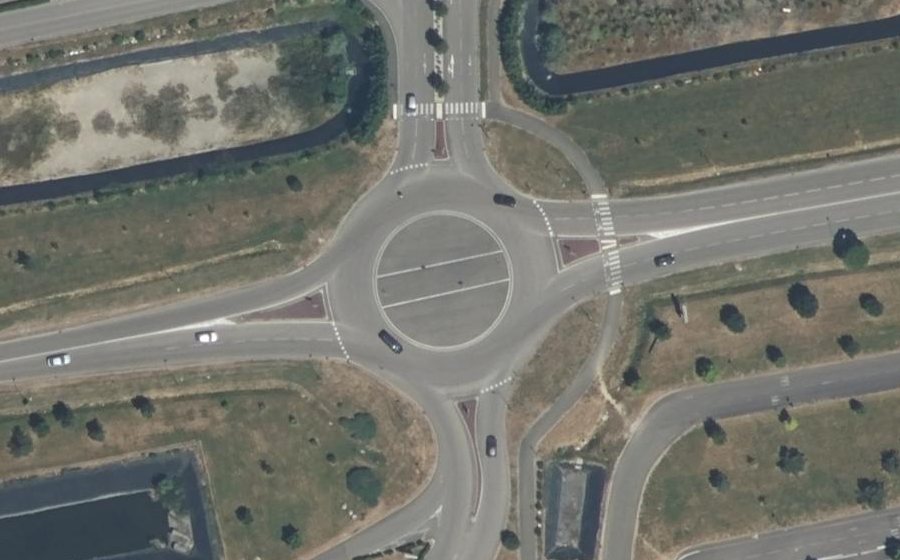 Vue aérienne du Rond-point anonyme n°430960000