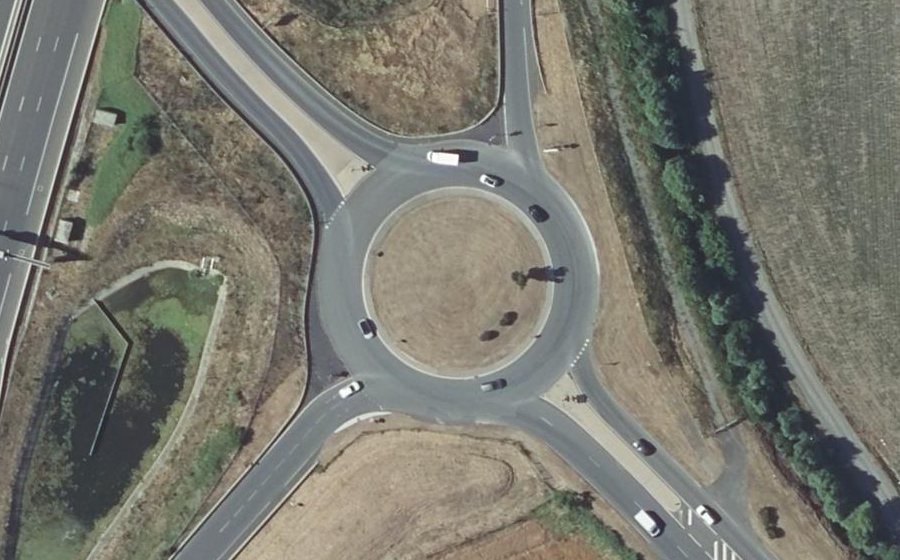 Vue aérienne du Rond-point anonyme n°4316635