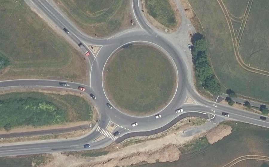 Vue aérienne du Rond-point anonyme n°4323276