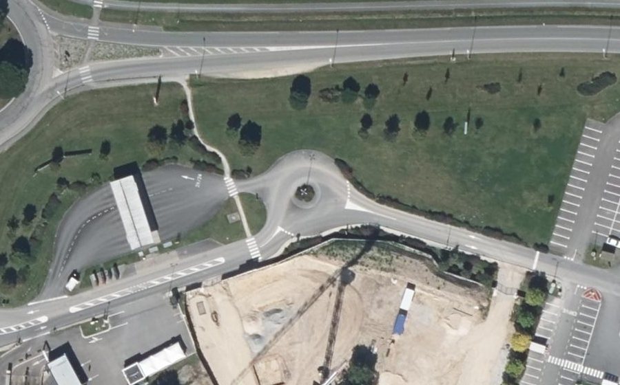 Vue aérienne du Rond-point anonyme n°4324835