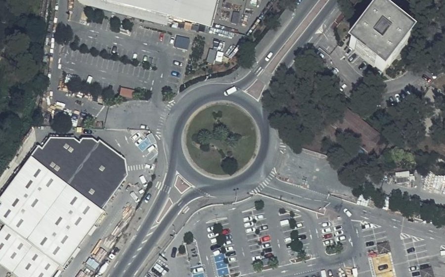 Vue aérienne du Rond-Point Agnibilekrou