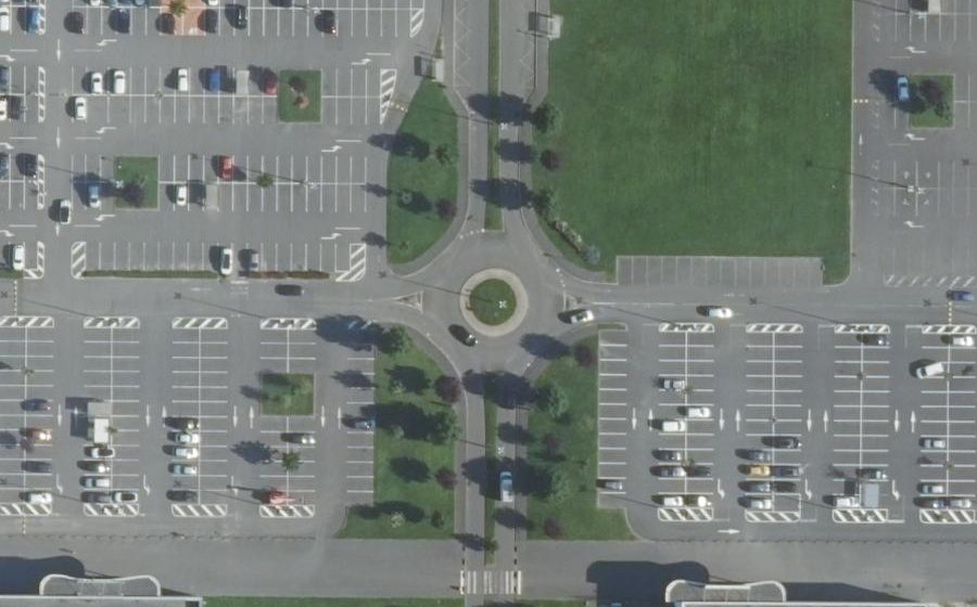 Vue aérienne du Rond-point anonyme n°43292025