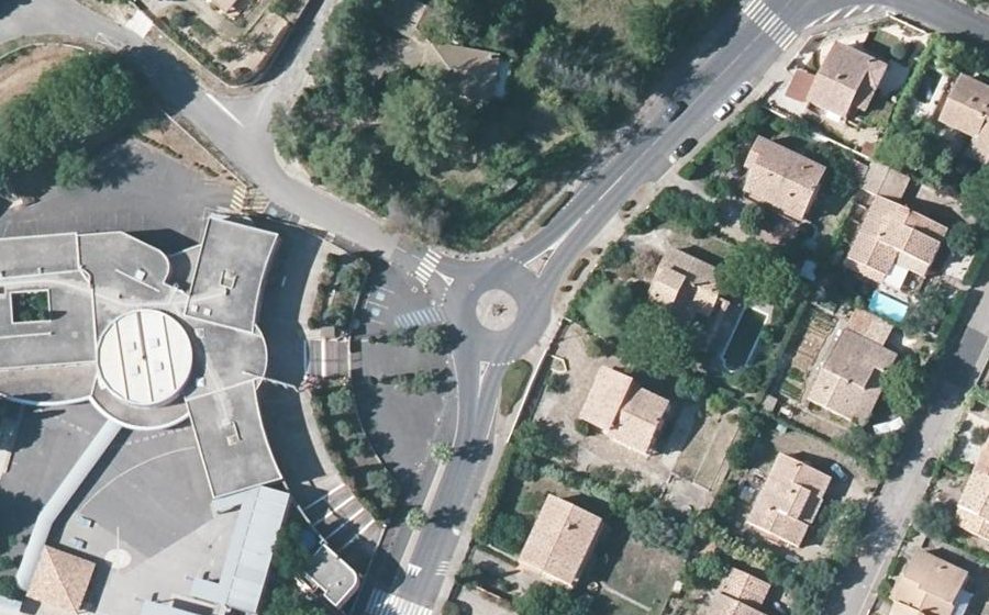Vue aérienne du Place Marcello Matroianni