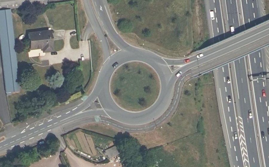 Vue aérienne du Rond-point anonyme n°4354579