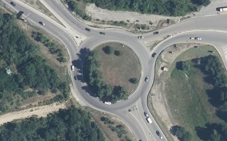Vue aérienne du Rond-point anonyme n°4355850