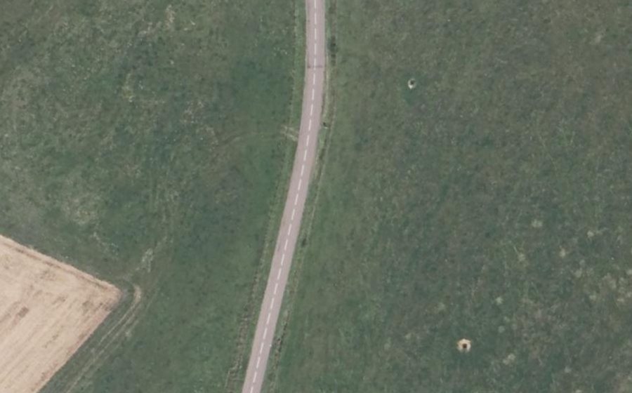 Vue aérienne du Rond-point anonyme n°435803130
