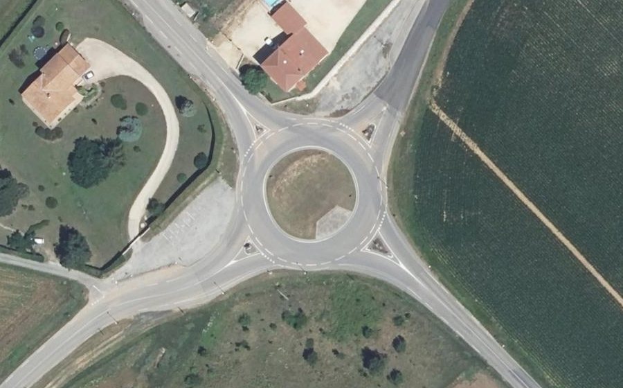 Vue aérienne du Rond-point anonyme n°4360070