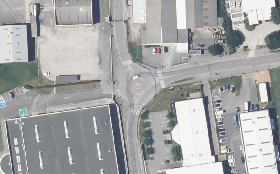 Vue aérienne du Rond-point anonyme n°4364278