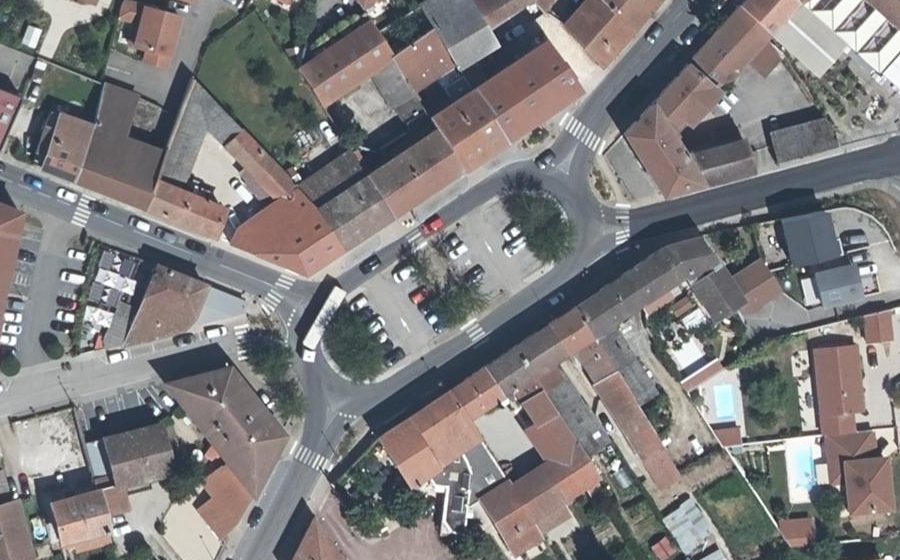 Vue aérienne du Place de la Croix Blanche