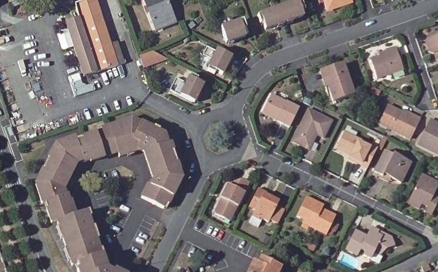 Vue aérienne du Rond-point anonyme n°44202512