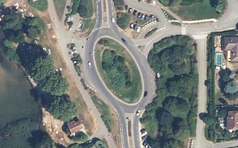 Vue aérienne du Rond-point anonyme n°4421008