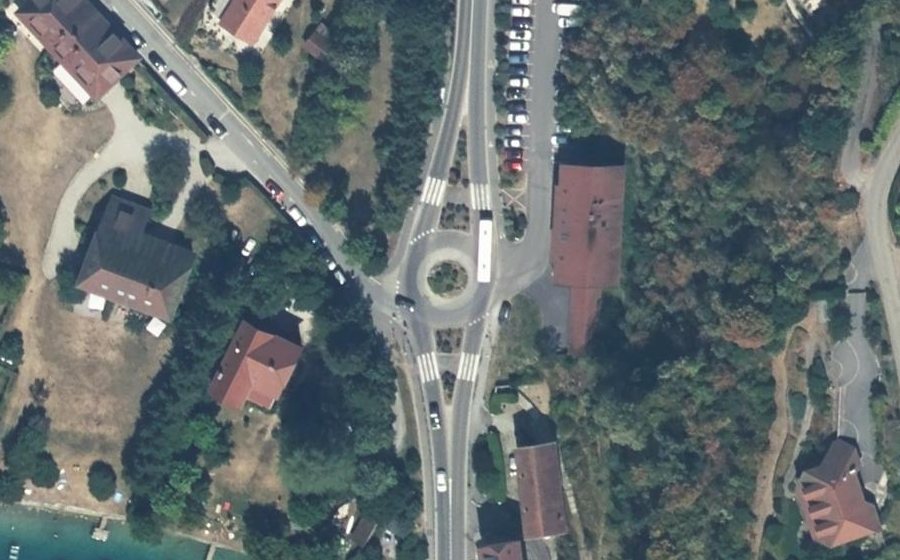 Vue aérienne du Rond-point anonyme n°4421015