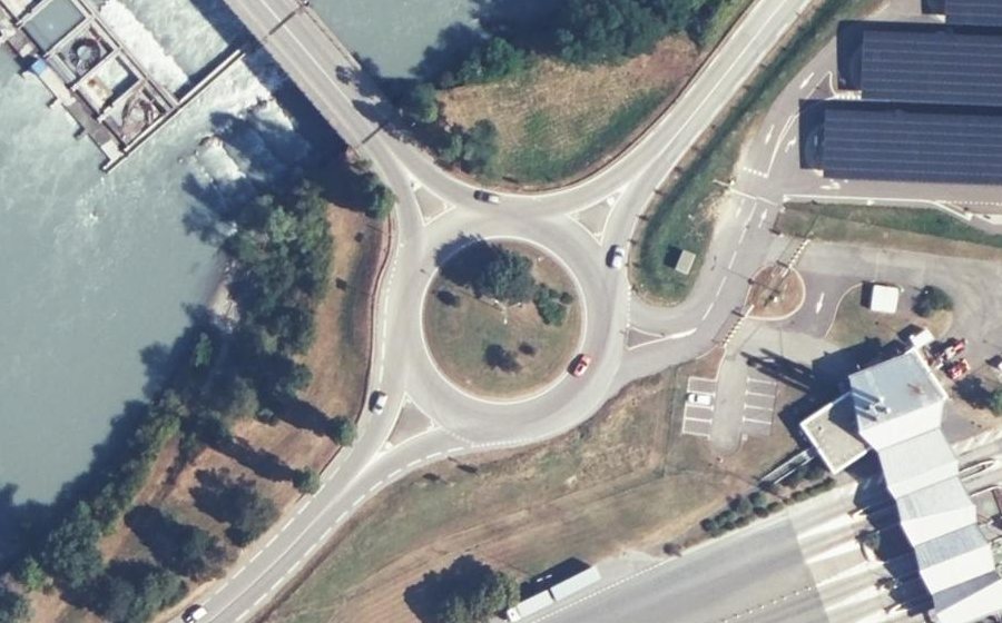 Vue aérienne du Rond-point du Pont de Montmélian