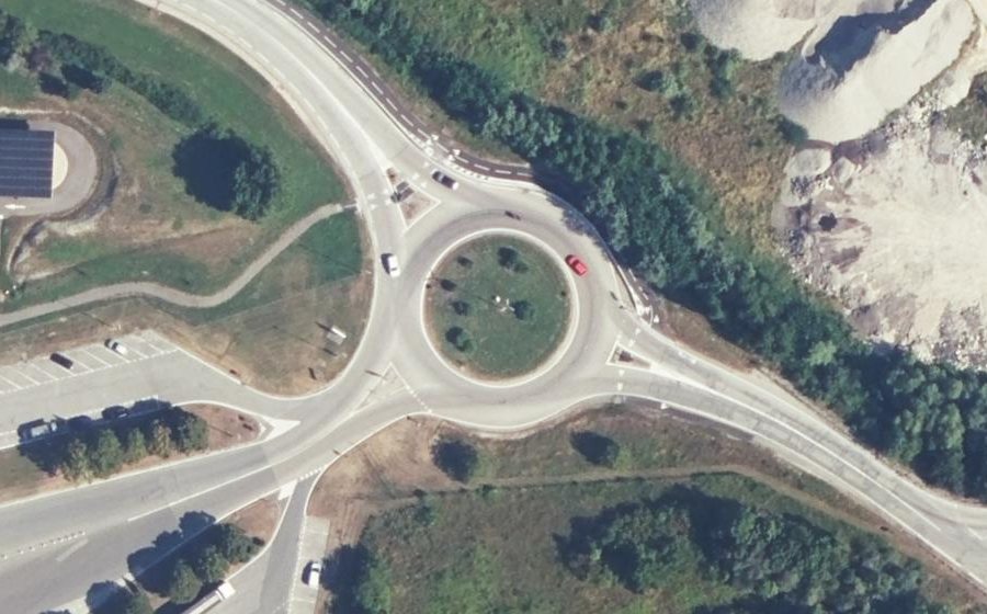 Vue aérienne du Rond-point du Péage de Montmélian