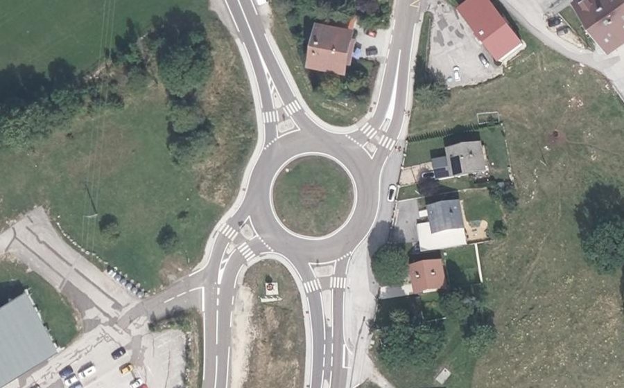 Vue aérienne du Rond-point anonyme n°4434822