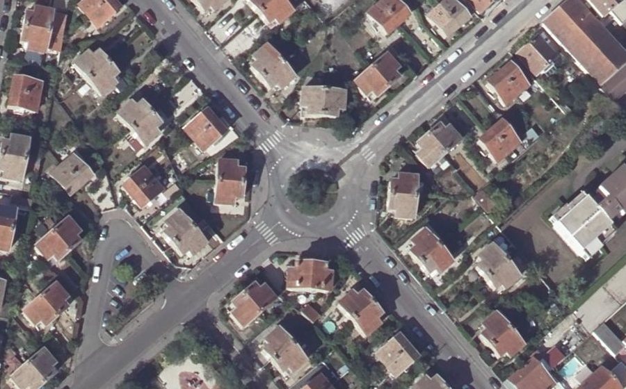 Vue aérienne du Place de Résistants