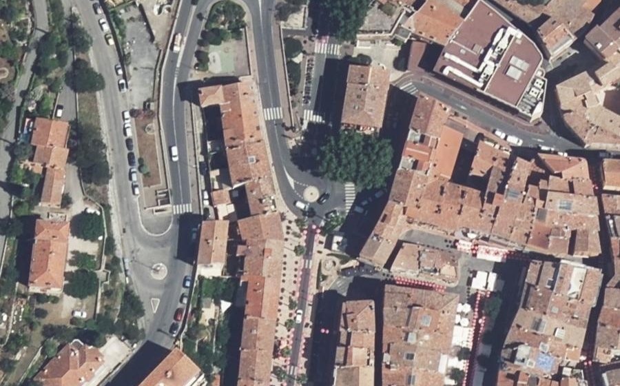Vue aérienne du Place Maximin Isnard