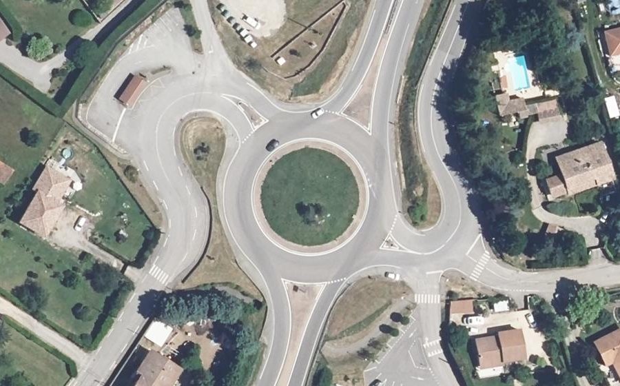 Vue aérienne du Rond-point anonyme n°4568073