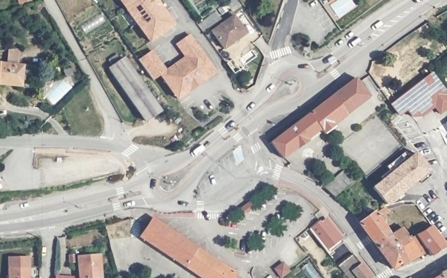 Vue aérienne du Rond-point anonyme n°4568077