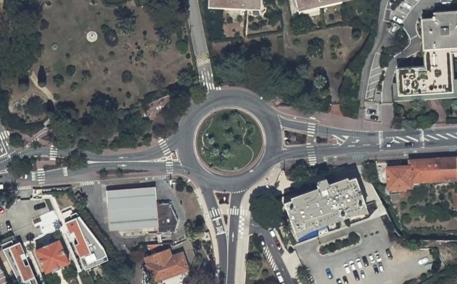 Vue aérienne du Rond-Point Florence Jay Gould