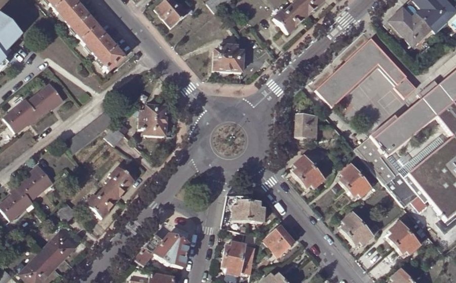 Vue aérienne du Rond-Point des Cheminots Résistants