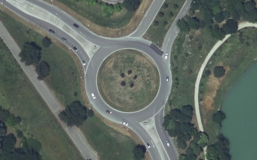 Vue aérienne du Rond-point anonyme n°4592992