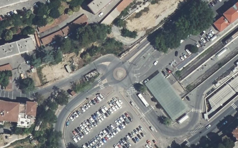Vue aérienne du Rond-point anonyme n°4634055