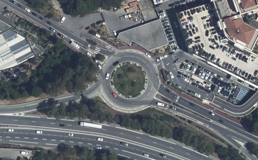 Vue aérienne du Rond-point anonyme n°4650039